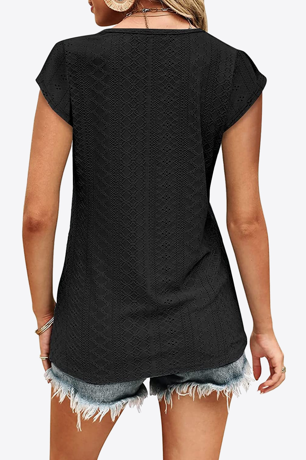 Eyelet Contrast V-Neck Tee-Stylish-Comfortable
